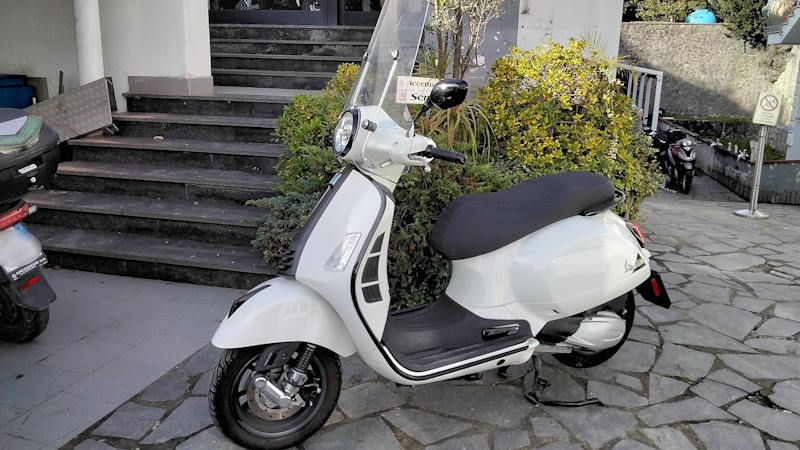 piaggio vespa gts 300 super