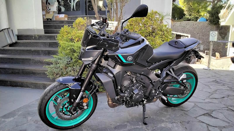 yamaha mt-09 y-amt usata