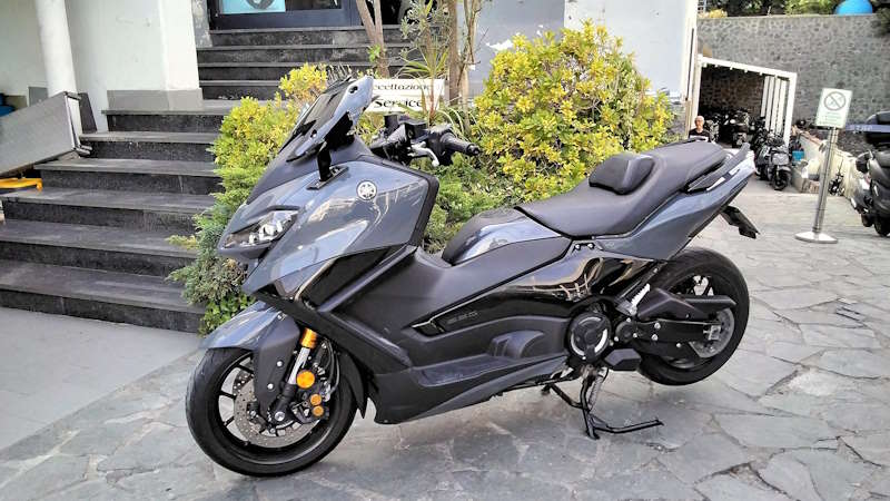 T-Max 560 Tech Usato