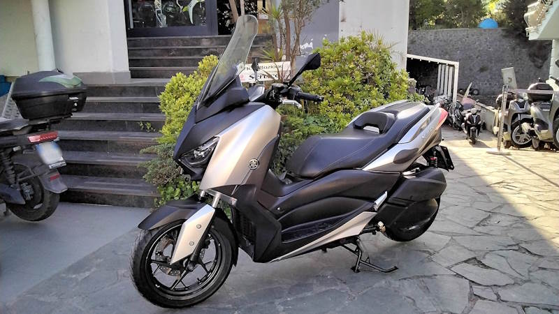 yamaha x-max 300 usato